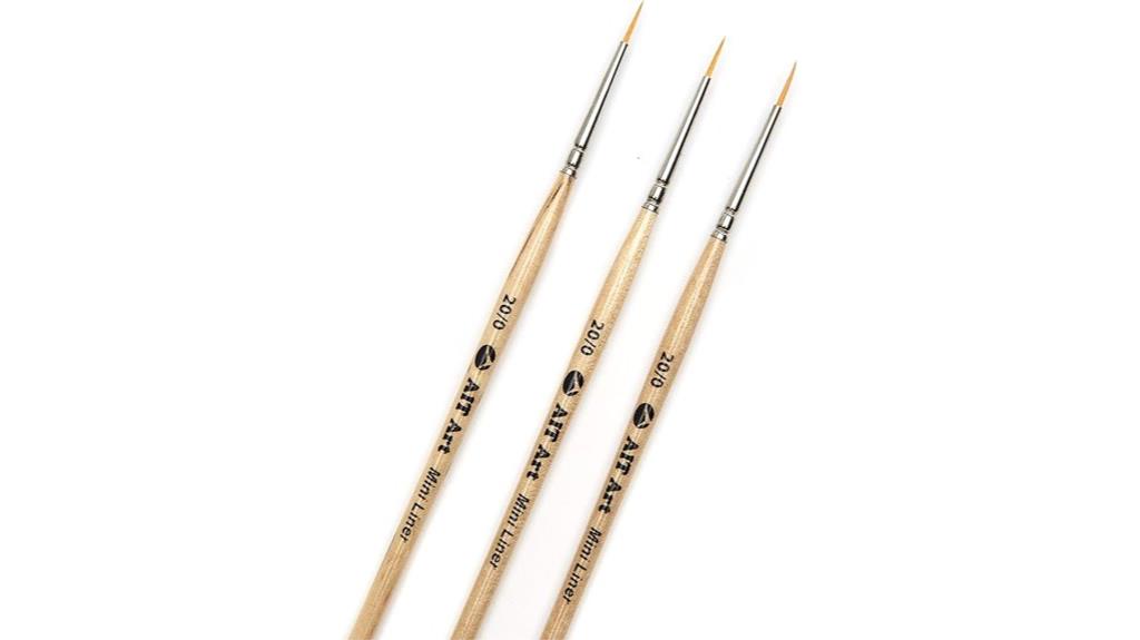 fine miniature paint brushes